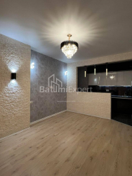 Квартира 2-комн 44 м² - Гиорги Брцкинвале, Батуми
