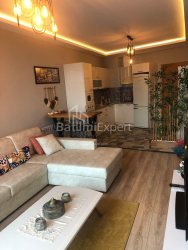 Квартира 2-комн 52.4 м² - Жиули Шартава, Батуми