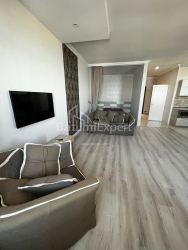 Квартира 2-комн 59 м² - Зураба Горгиладзе, Батуми
