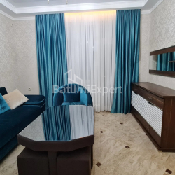 Квартира 2-комн 52 м² - Давида Агмашенебли, Батуми