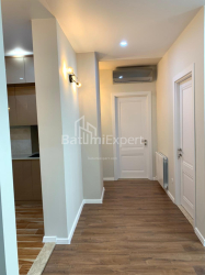 Квартира 84 м² - Шерифа Химшиашвили, Батуми, Грузия