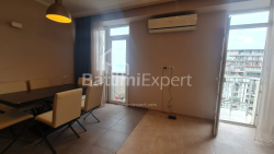 Квартира 2-комн 60 м² - Зураба Горгиладзе, Батуми