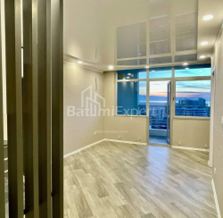 Квартира 2-комн 45 м² - Нико Пиросмани, Батуми