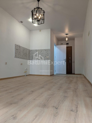 Квартира 1-комн 27 м² - Аллея Героев, Батуми