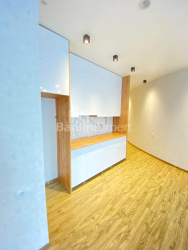 Квартира 2-комн 50 м² - Аллея Героев, Батуми