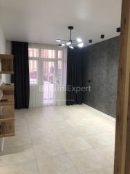Квартира 3-комн 60 м² - Александра Грибоедова, Батуми