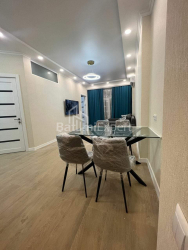 Квартира 3-комн 64 м² - Нико Пиросмани, Батуми