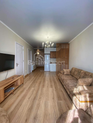 Квартира 3-комн 60 м² - Академика Мамия Комахидзе, Батуми