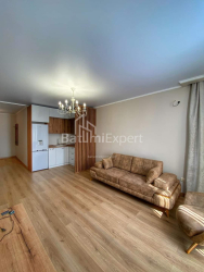 Квартира 3-комн 60 м² - Академика Мамия Комахидзе, Батуми