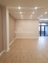 Квартира 4-комн 100 м² - Зураба Горгиладзе, Батуми