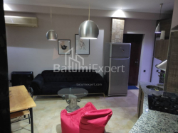 Квартира 2-комн 44 м² - Комахидзе, Батуми