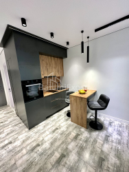 Квартира 1-комн 34 м² - Царицы Тамары, Батуми