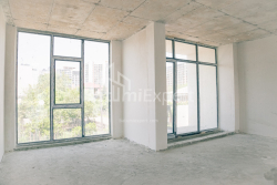Частный дом 9-комн 234 м² - Адлиа, Батуми