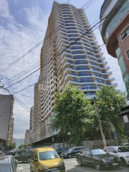 Квартира 4-комн 65 м² - Хайдара Абашидзе, Батуми