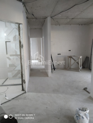 Квартира 4-комн 85.5 м² - Еквтиме Такаишвили, Батуми