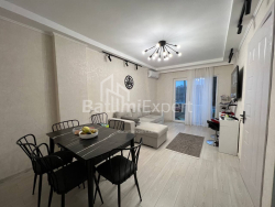 Квартира 3-комн 60 м² - Ангиса, Батуми