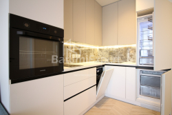 Квартира 3-комн 57 м² - Леха и Марии Качинских, Батуми