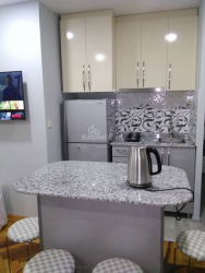 Квартира 2-комн 35 м² - Иосифа Имедашвили, Батуми