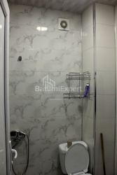 Квартира 2-комн 29 м² - Еквтиме Такаишвили, Батуми