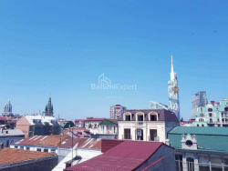 Квартира 6-комн 200 м² - Ноэ Жорданиа, Батуми