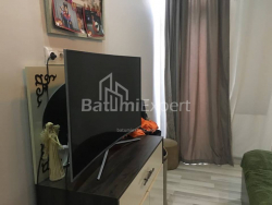 Квартира 4-комн 118 м² - Нодара Думбадзе, Батуми