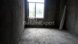 Квартира 3-комн 72 м² - Еквтиме Такаишвили, Батуми