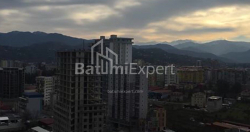 Квартира 4-комн 86 м² - Ангиса, Батуми