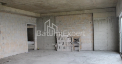 Квартира 75.75 м² - Леха и Марии Качинских, Батуми, Грузия