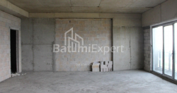 Квартира 2-комн 75.8 м² - Леха и Марии Качинских, Батуми