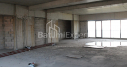 Квартира 2-комн 173 м² - Леха и Марии Качинских, Батуми